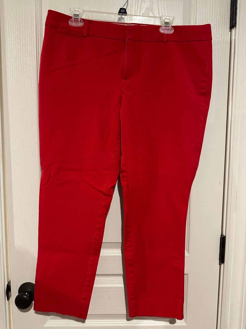 Women's Red Crown and Ivy Cropped straight leg pants size 16